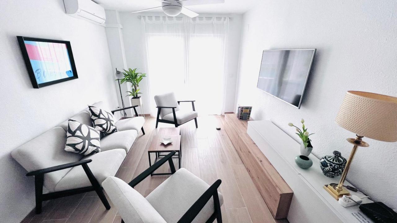 Centrico Piso Alameda. Levante Beach. Free Parking Бенидорм
